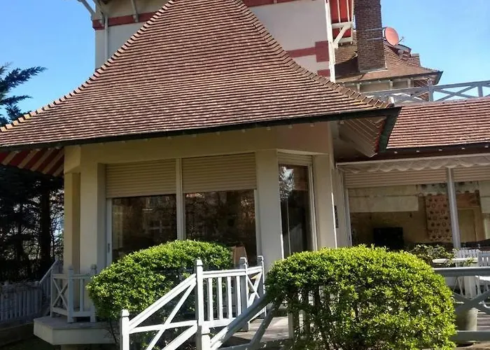 Splendid In The Heart Of *