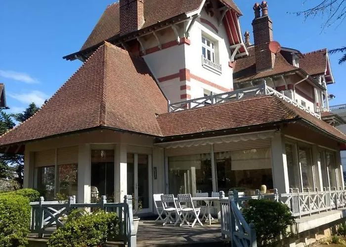 Splendid In The Heart Of *