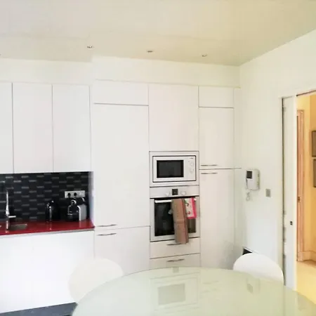 Splendid In The Heart Of * دوفييل