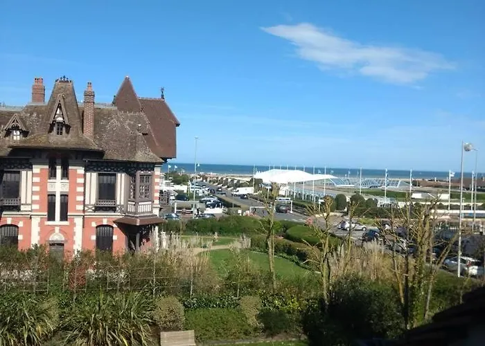 Splendid In The Heart Of Villa *